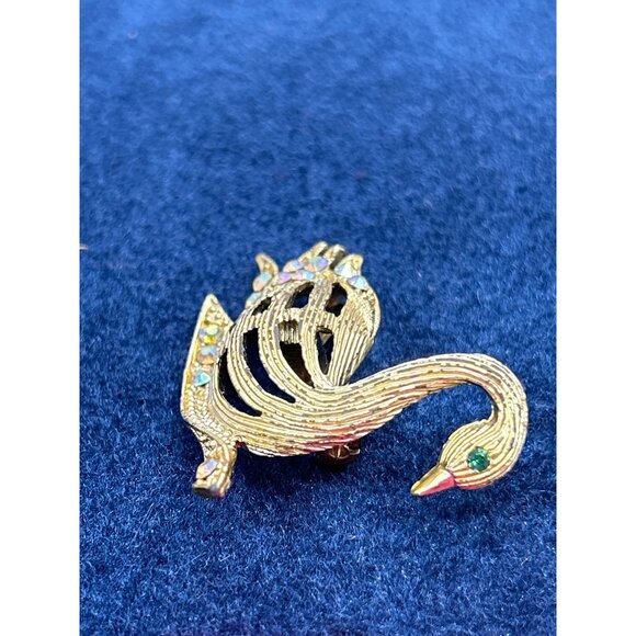 Vintage Gold Tone Swan Brooch With Rhinestones & Safety Clasp - Picture 4 of 4